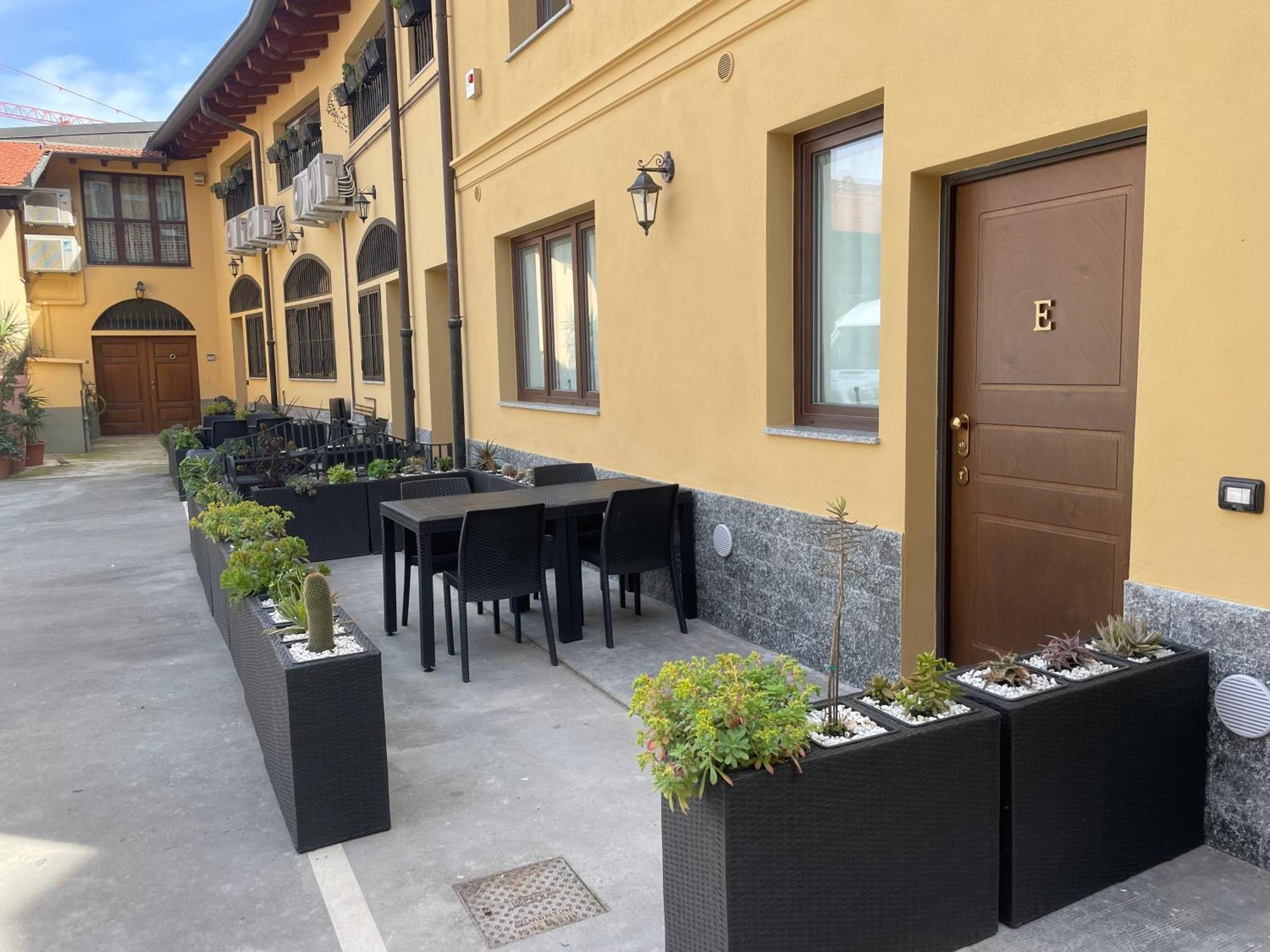 Residenze Niguarda Aparthotel Milaan Buitenkant foto